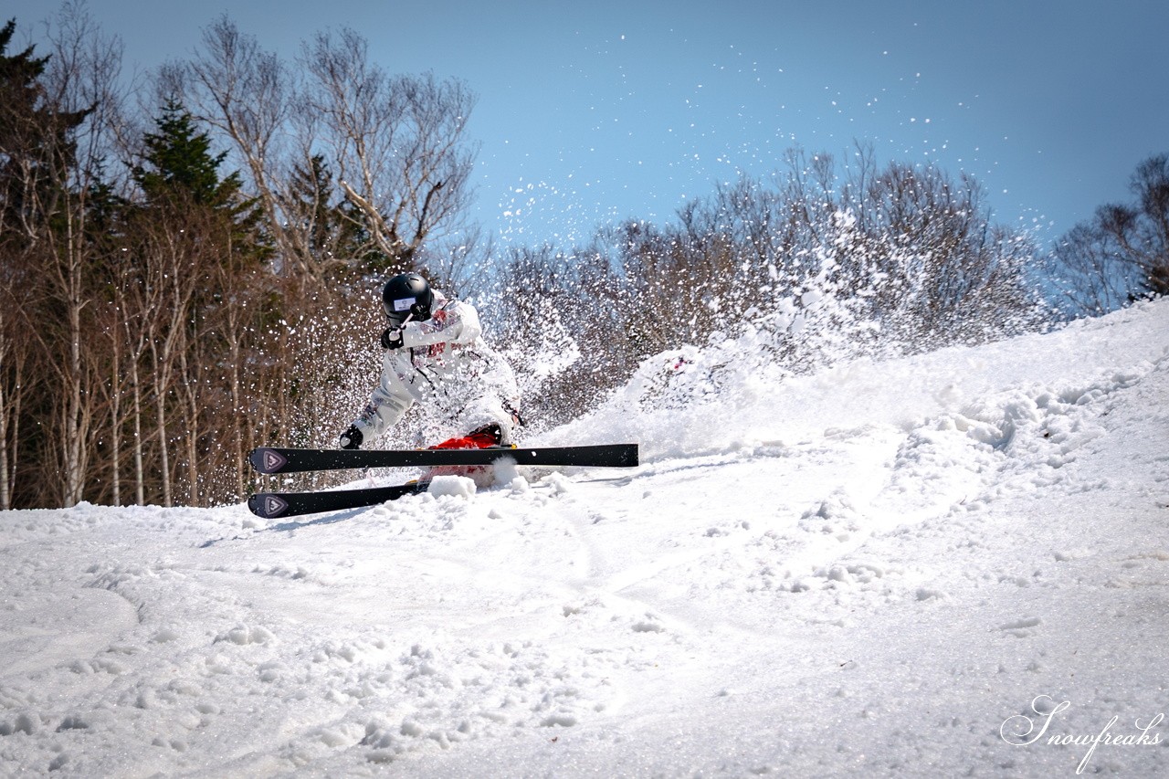 キロロリゾート｜ポカポカ陽気で絶好の春スキー日和♪こんな日は、みんなで思いっきり春雪を満喫しましょう！